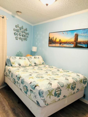 Beautiful newly renovated beachfront condo at Casa Del Mars